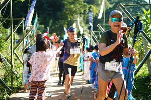 BIB: 1269, 1548
                            <button type="button" onclick="openModal(19043933)" class="btn btn-primary btn-sm float-right btn-popup" data-toggle="modal" data-target=".modal-high-quality">
                        <i class="fas fa-shopping-cart"></i> Add to Cart
                    </button>
                                            <button type="button" onclick="isThisMe(19043933, true)" class="btn btn-success btn-sm float-right btn-popup btn-isme hidden" data-toggle="tooltip" data-placement="bottom" title="นี่คือรูปของคุณใช่ไหม คลิกที่นี่เพื่อเอาเข้าอัลบั้ม">
                        <i class="fas fa-plus"></i> Add to album
                    </button>
                    <button type="button" onclick="isThisMe(19043933, false)" class="btn btn-warning btn-sm float-right btn-popup btn-isnotme hidden">
                        <i class="fas fa-ban"></i> Remove from album
                    </button>